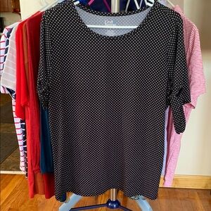 Croft & Barrow Black/White Polka Dot Short Sleeve Top